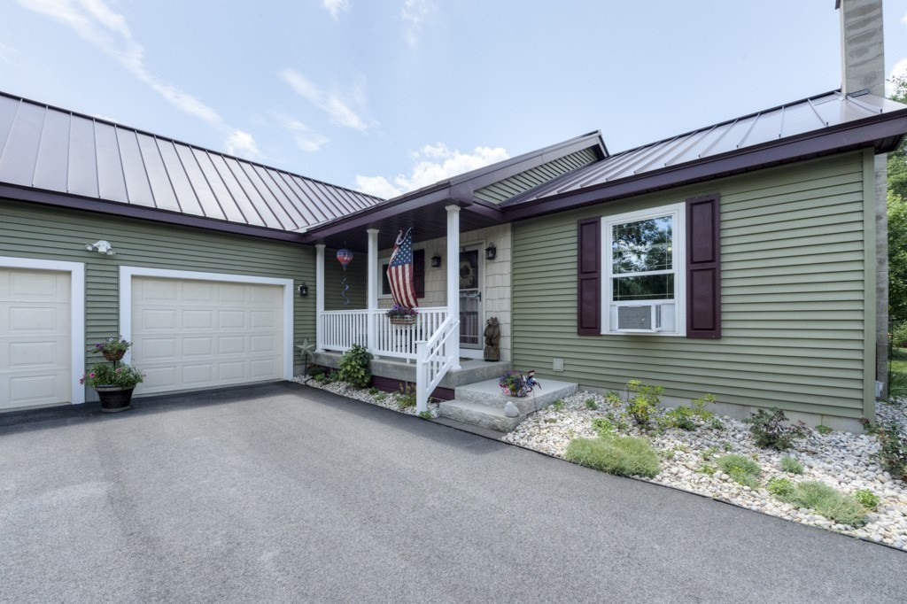 225 Gray Road Templeton, MA 01468 - Photo 3 of 42