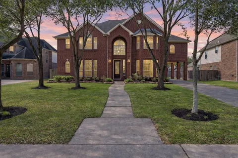 $475,000 | 7414 Bright Lake Bend Lane, Richmond, TX 77407