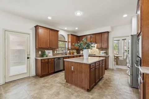 $475,000 | 7414 Bright Lake Bend Lane, Richmond, TX 77407