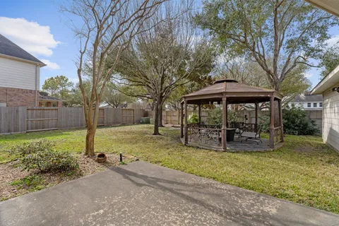 $475,000 | 7414 Bright Lake Bend Lane, Richmond, TX 77407