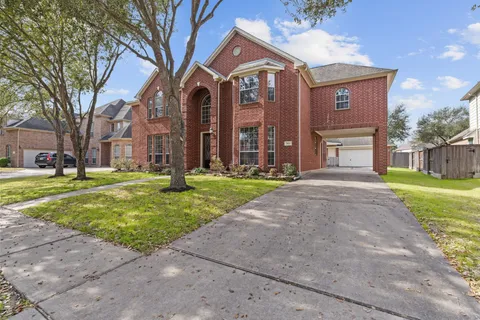 $475,000 | 7414 Bright Lake Bend Lane, Richmond, TX 77407