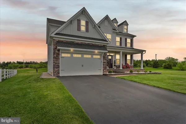 $874,990 | 331 Appleford Circle, Bear, DE 19701