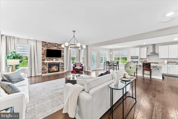 $874,990 | 331 Appleford Circle, Bear, DE 19701