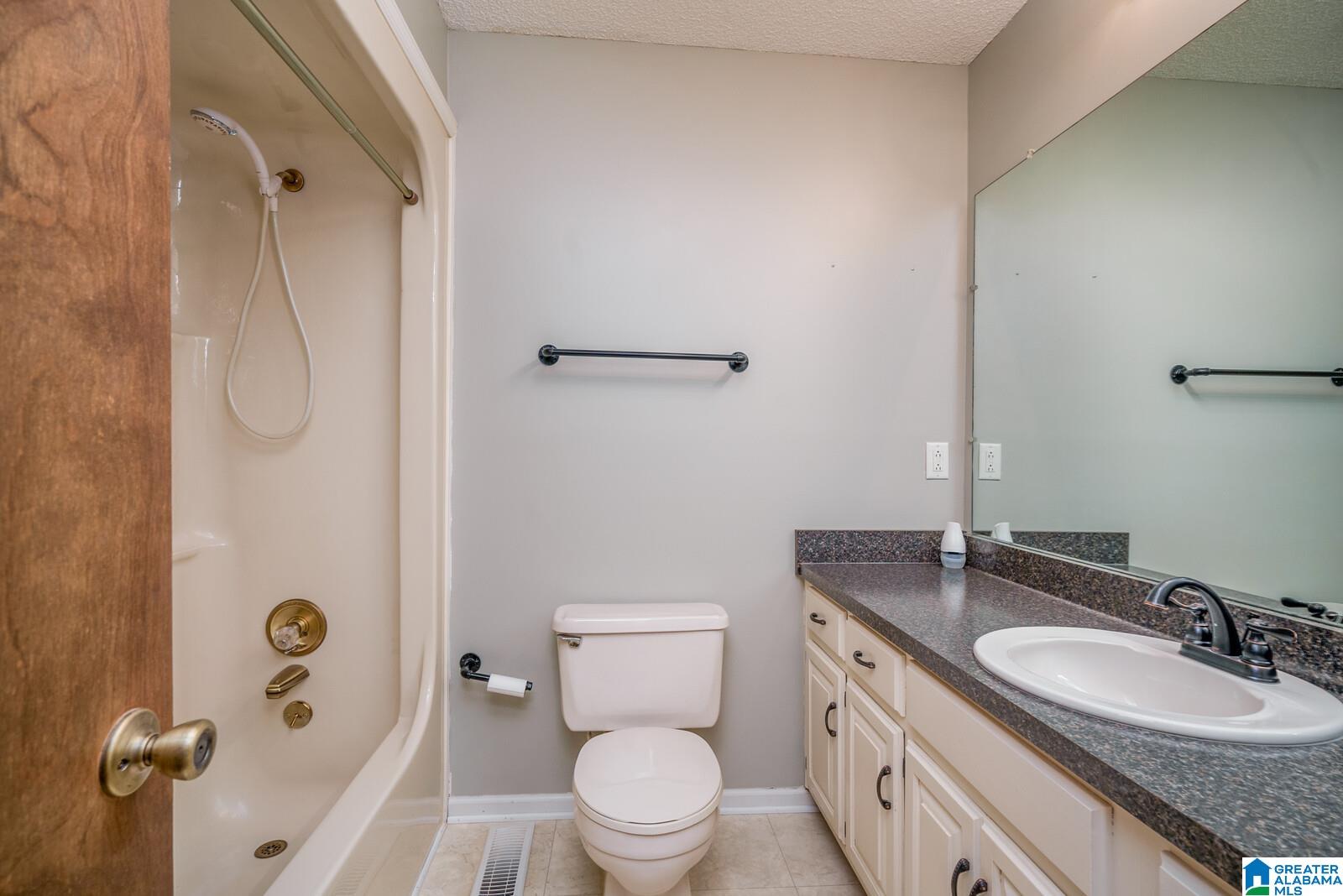 2136 Morton Road Warrior, AL 35180 - Photo 24 of 34
