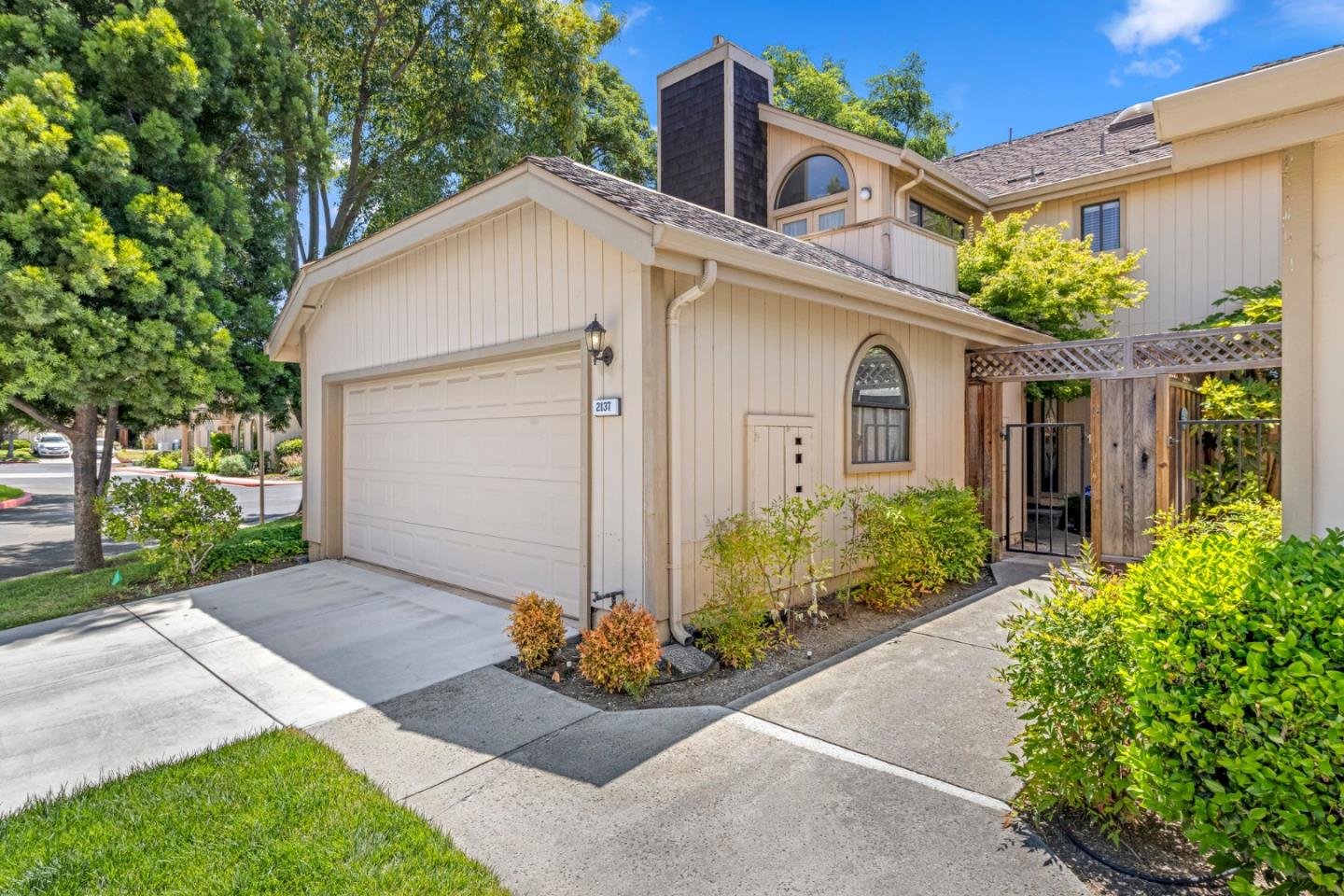 2137 Darnis Circle Morgan Hill, CA 95037 - Photo 6 of 66 a front view of a house with garden