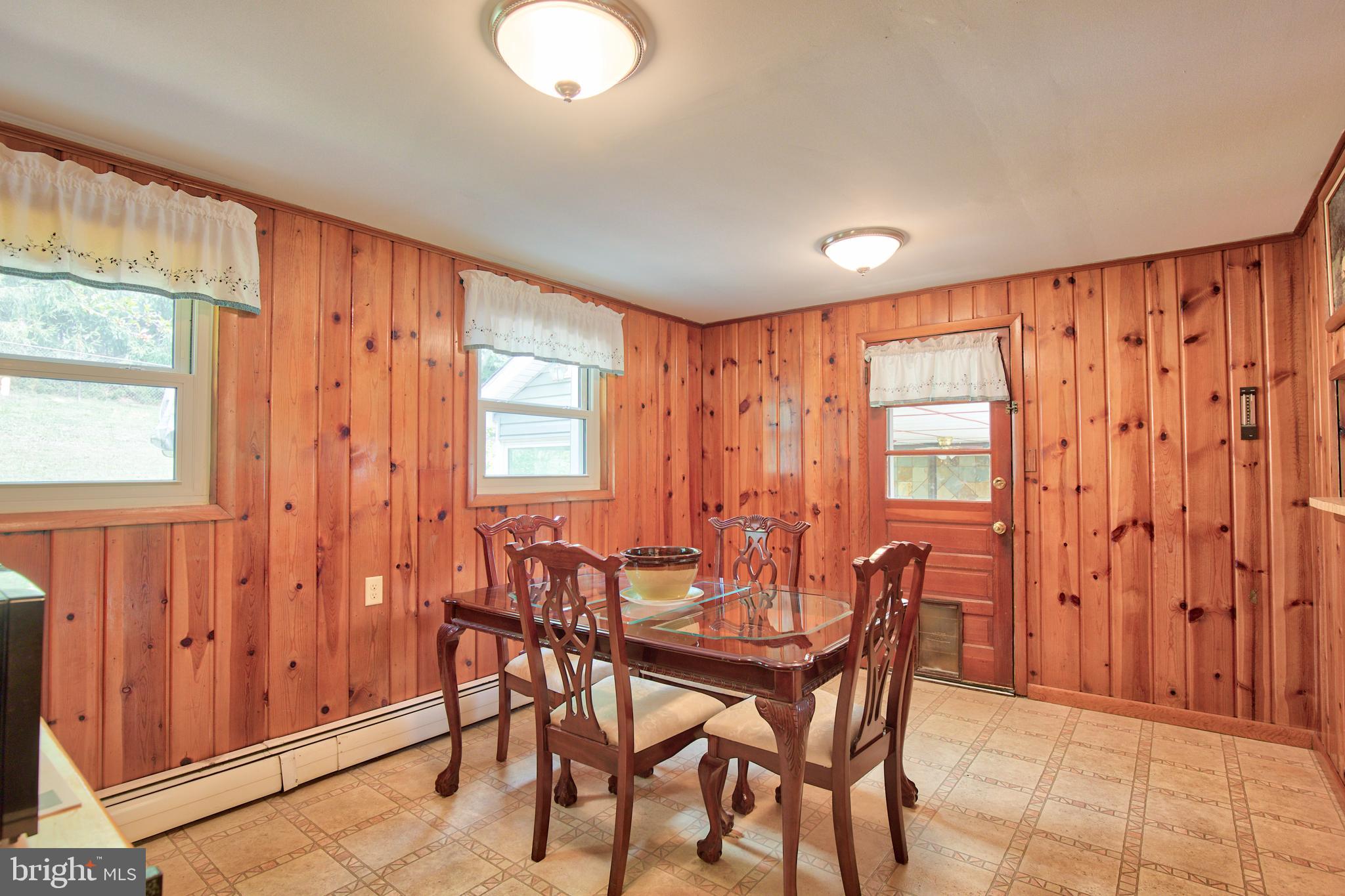 4724 Middle Road Winchester, VA 22602 - Photo 14 of 38 Gallery Image 14