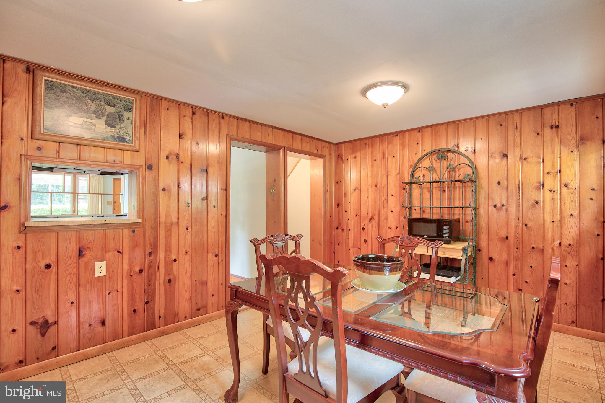 4724 Middle Road Winchester, VA 22602 - Photo 16 of 38 Gallery Image 16