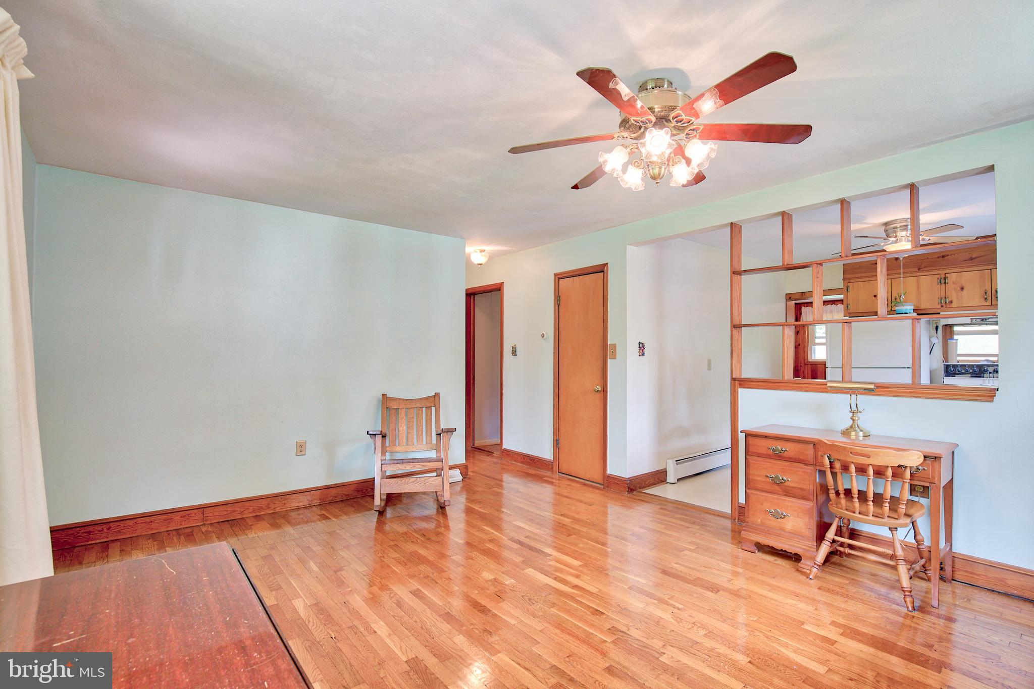 4724 Middle Road Winchester, VA 22602 - Photo 7 of 38 Gallery Image 7