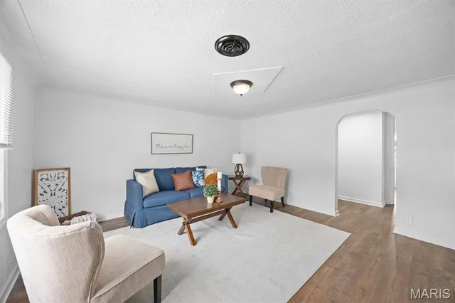 $152,700 | 434 Ohio Avenue, South Roxana, IL 62087