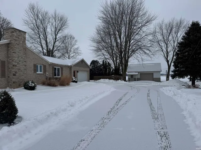 $294,500 | 10690 North 175 East, North Manchester, IN 46962