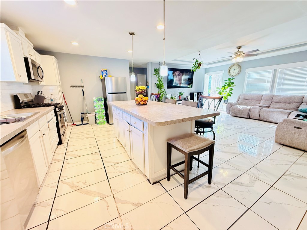 3825 Valley Boulevard, Unit 23 Walnut, CA 91789 - Photo 5 of 28