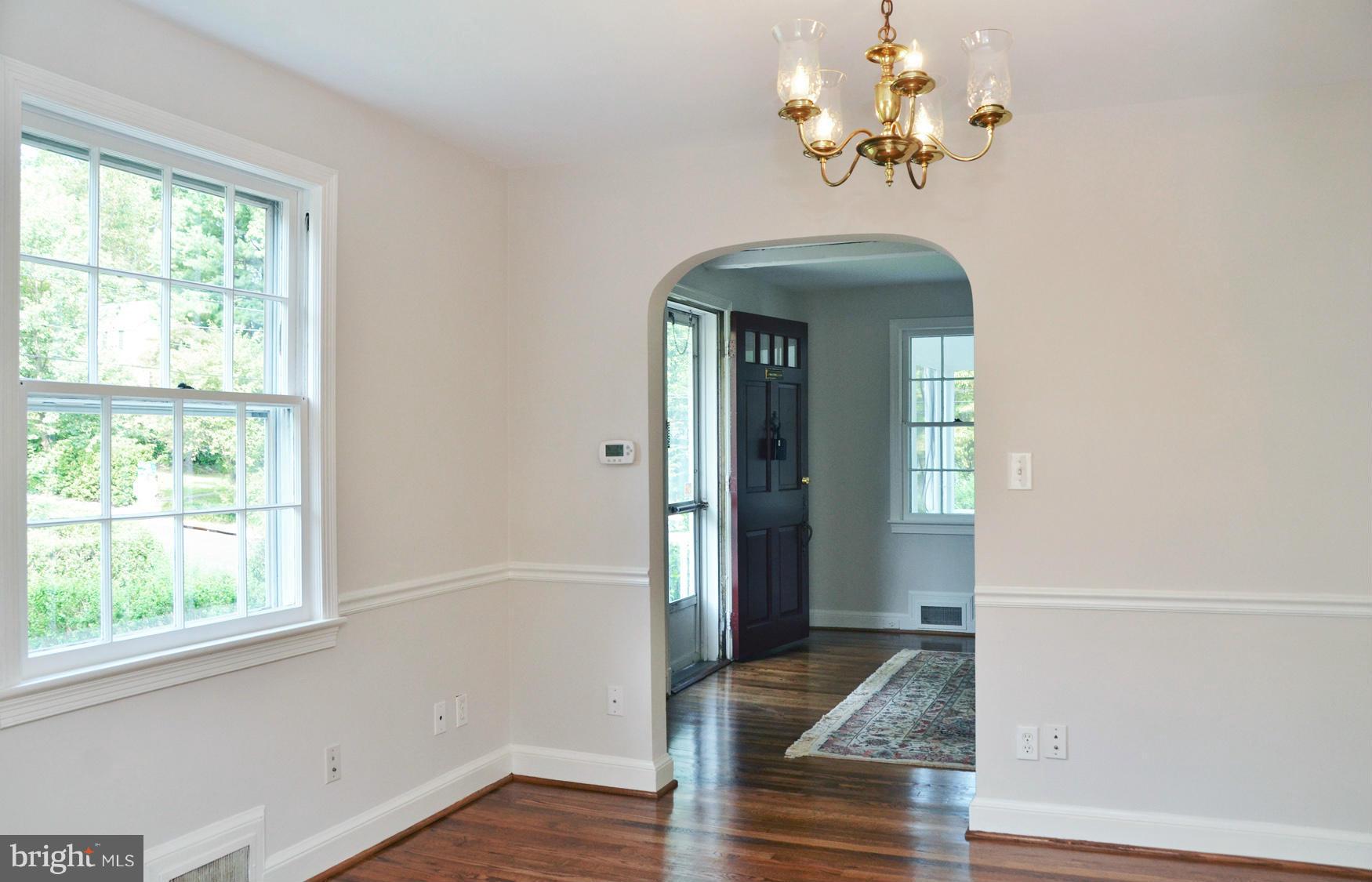 5711 Gloster Road Bethesda, MD 20816 - Photo 11 of 30 Dining Room