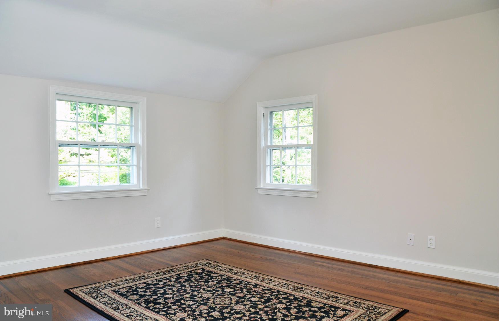 5711 Gloster Road Bethesda, MD 20816 - Photo 19 of 30 Bedroom (Master)
