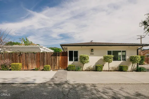 $5,500 | 2506 Weston Place, Glendale, CA 91208