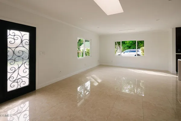 $5,500 | 2506 Weston Place, Glendale, CA 91208