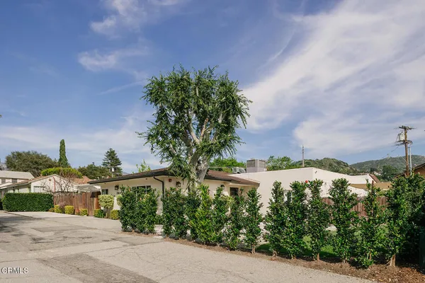 $5,500 | 2506 Weston Place, Glendale, CA 91208