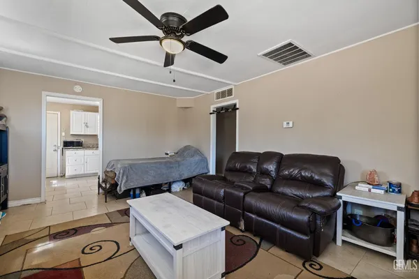 $195,000 | Undisclosed Address, Taft, CA 93268