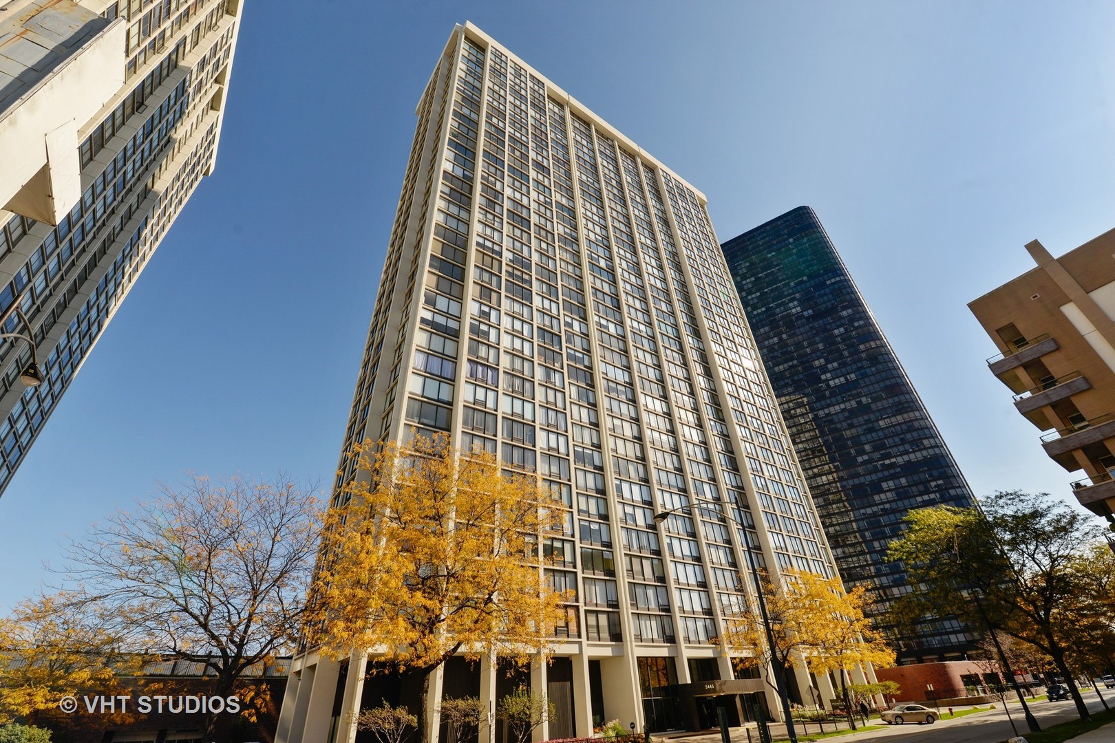 5445 North Sheridan Road, Unit 1912 Chicago, IL 60640 - Photo 1 of 17
