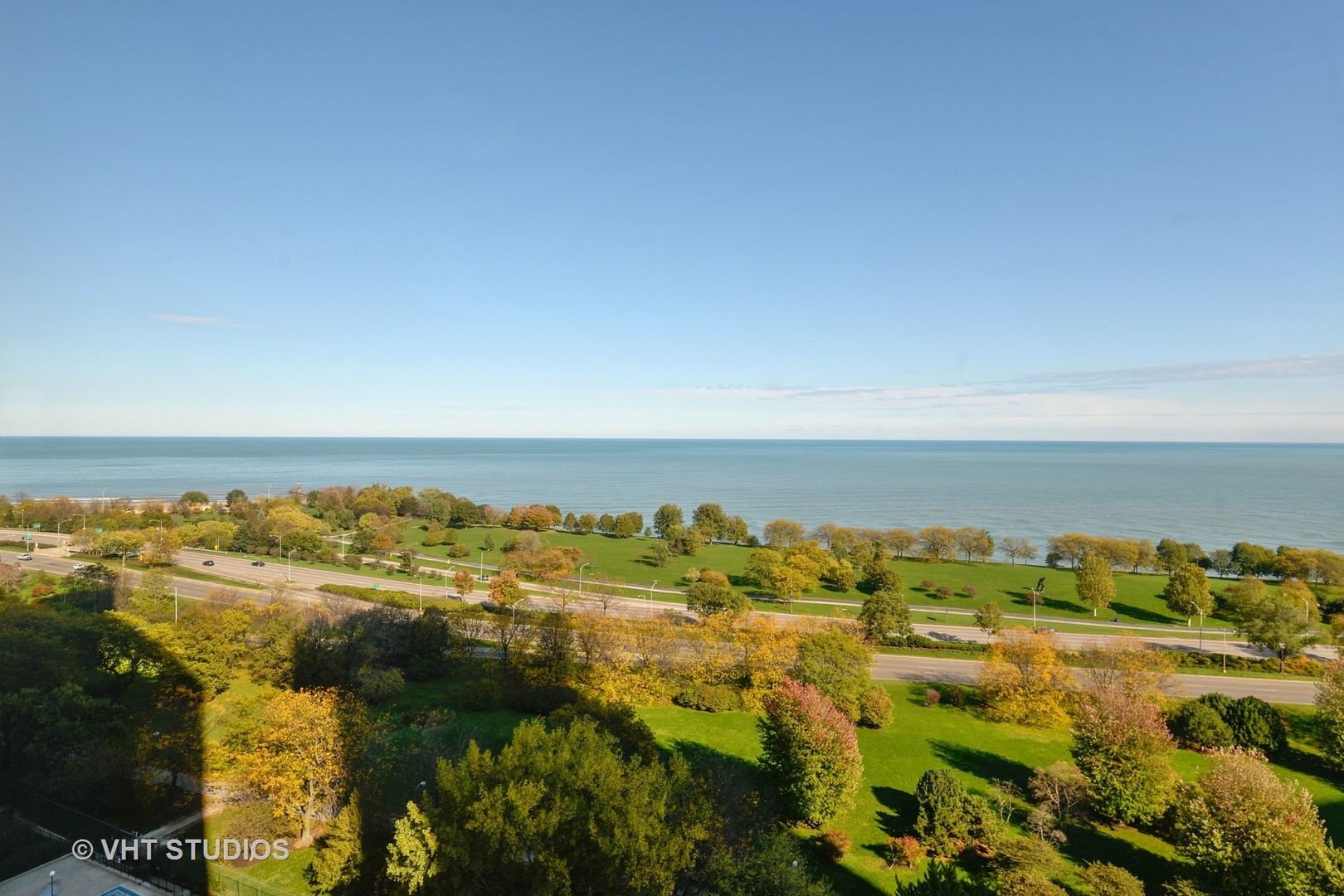 5445 North Sheridan Road, Unit 1912 Chicago, IL 60640 - Photo 14 of 17