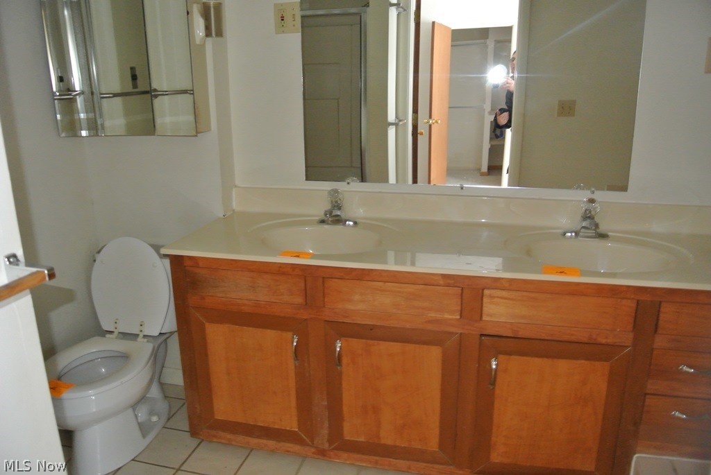 2459 Audubon Road Akron, OH 44320 - Photo 12 of 34