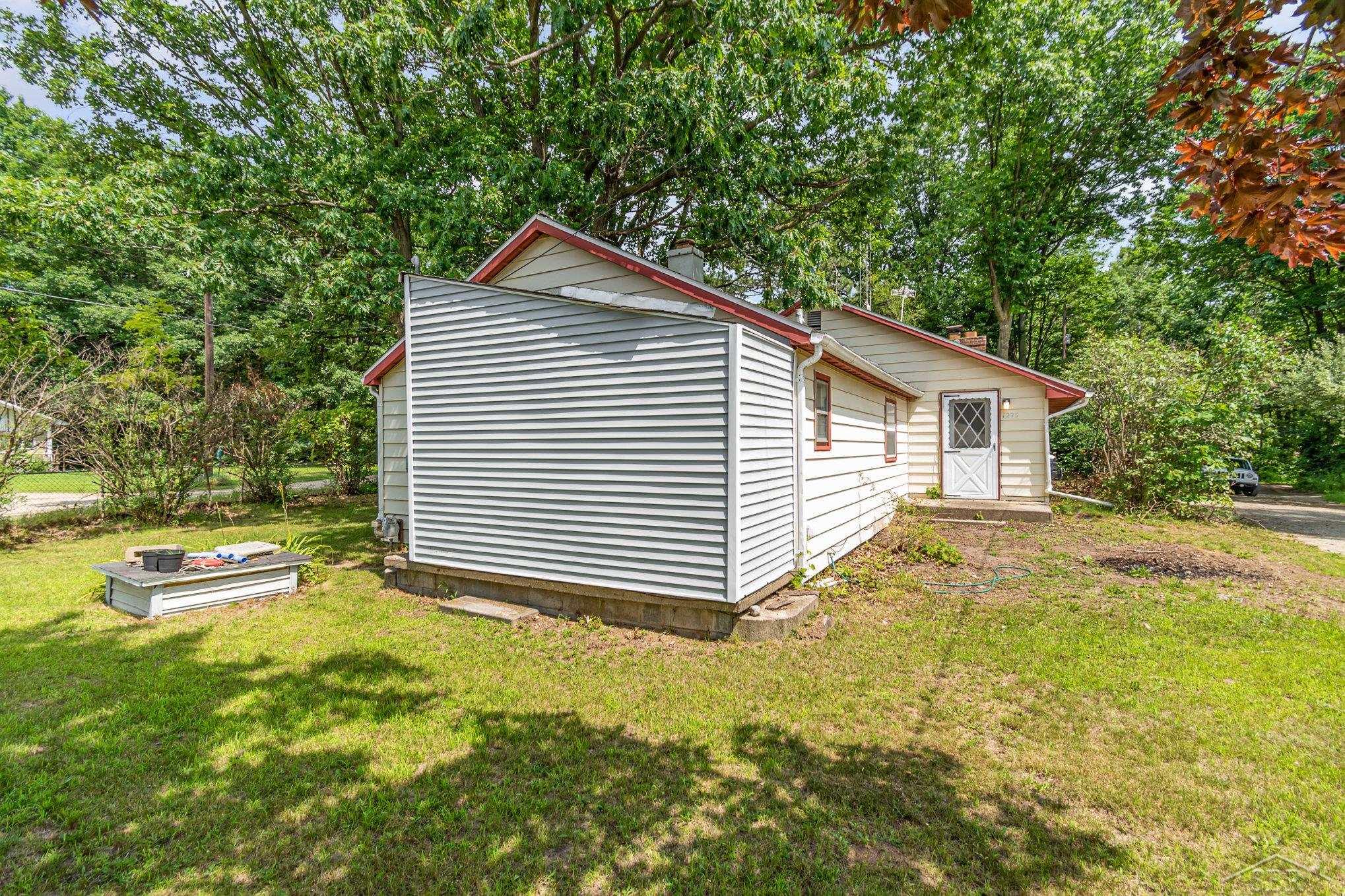 1275 Denton Creek Road Beaverton, MI 48612 - Photo 26 of 27 50118573-25.JPG