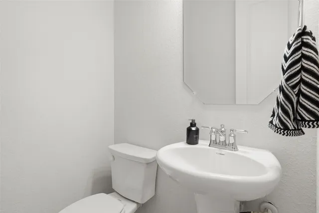 $425,000 | 16529 Summery Street, Manor, TX 78653