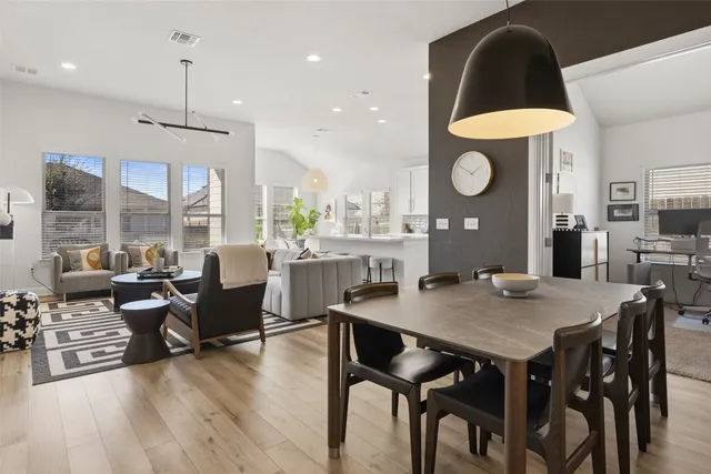 $425,000 | 16529 Summery Street, Manor, TX 78653