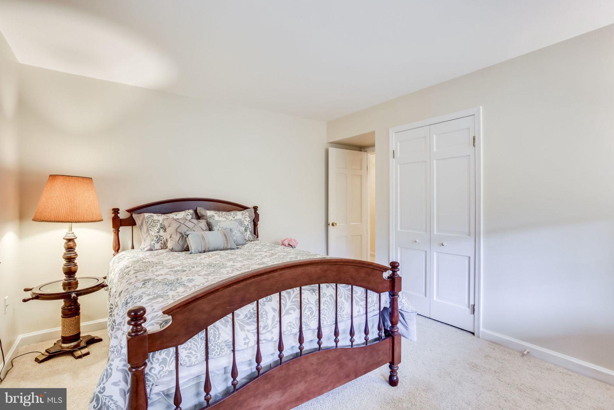 1423 Aldenham Lane Reston, VA 20190 - Photo 24 of 30 Fourth bedroom