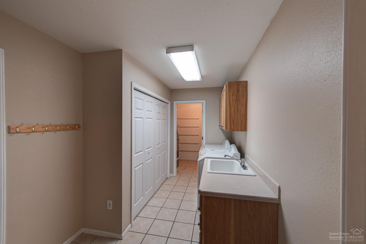 17265 Bakersfield Road Bend, OR 97707 - Photo 16 of 24 Additional Photo
