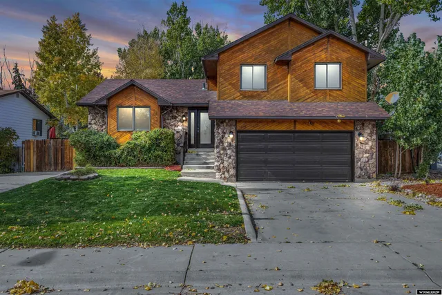 $405,000 | 1012 Palomino Street, Rock Springs, WY 82901