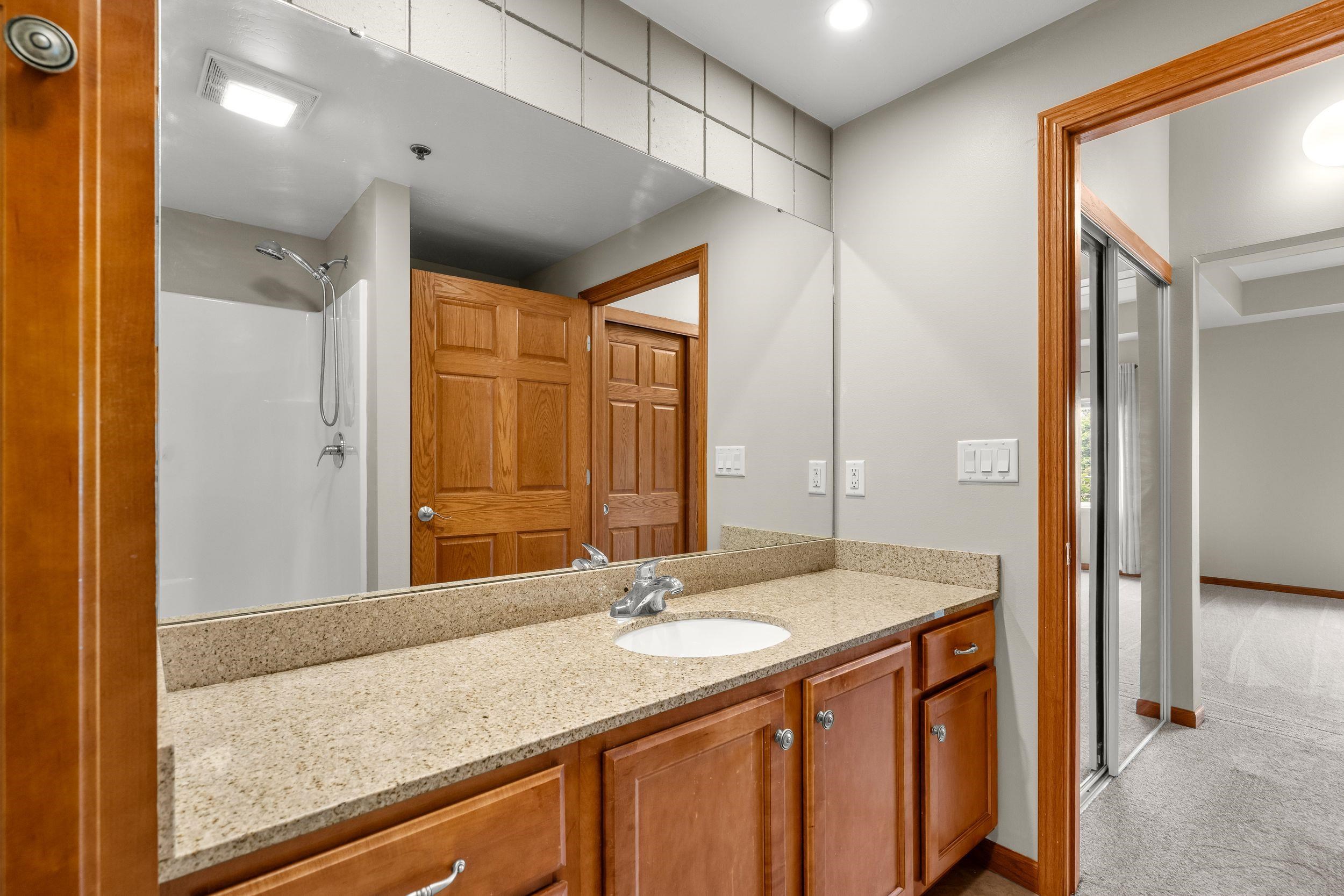 400 North Richmond Street, Unit 332 Appleton, WI 54911 - Photo 18 of 31