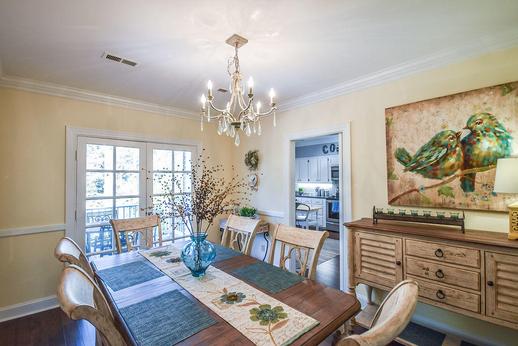 161 Cherokee Road, Unit 4 Pinehurst, NC 28374 - Photo 12 of 59 41DiningRoom