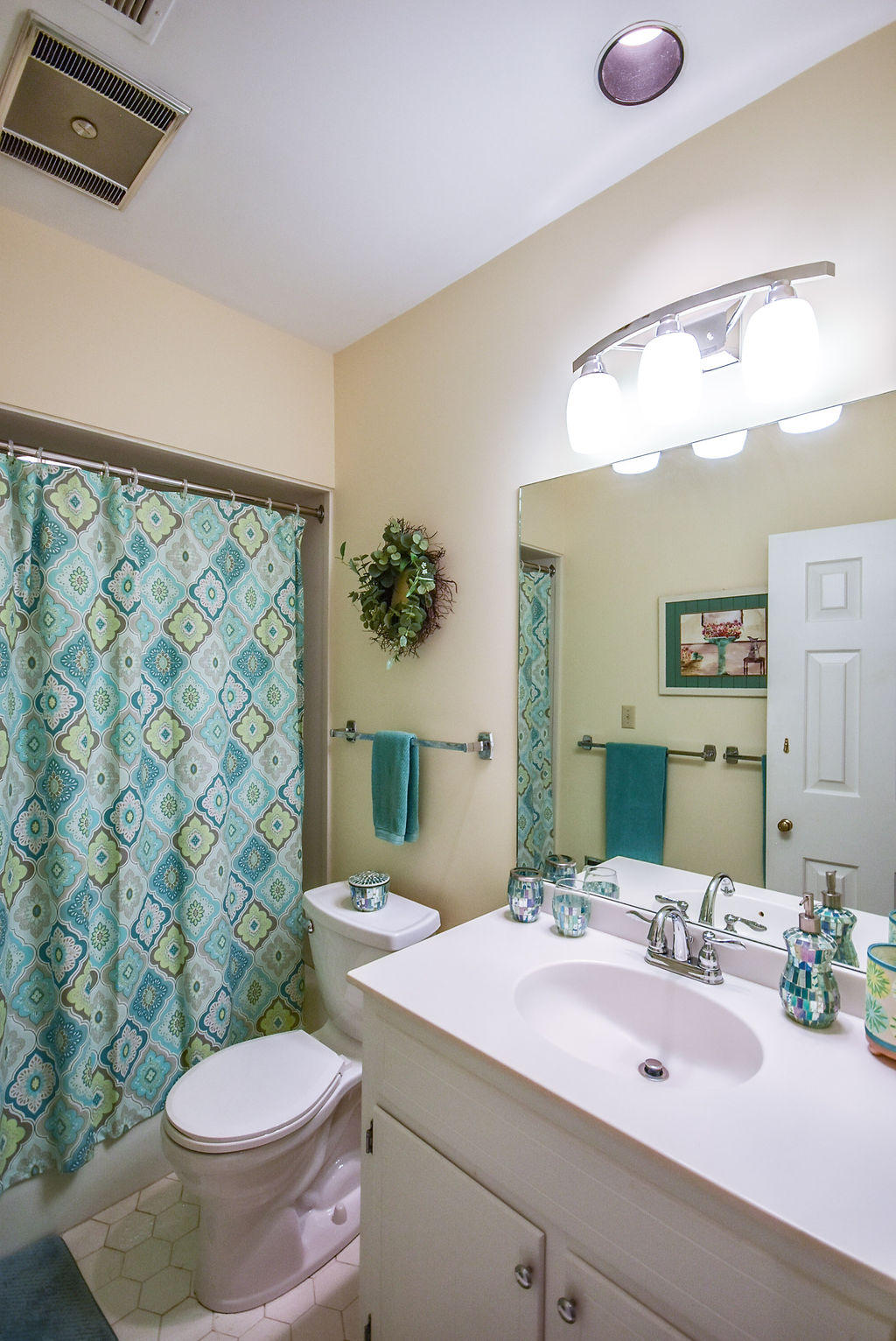 161 Cherokee Road, Unit 4 Pinehurst, NC 28374 - Photo 31 of 59 63FullBathroom