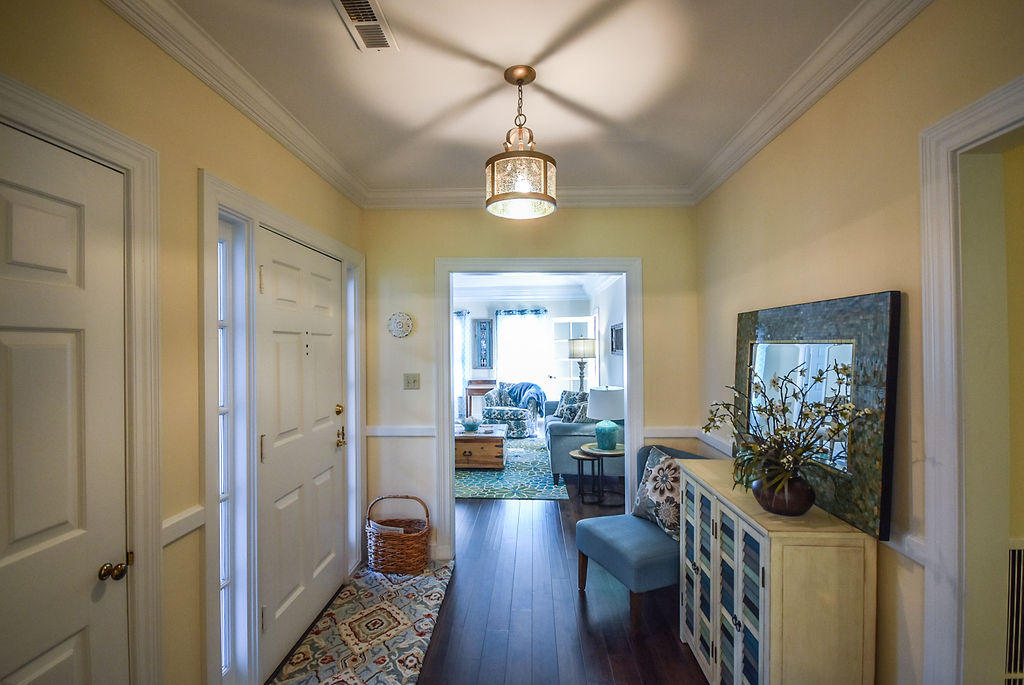 161 Cherokee Road, Unit 4 Pinehurst, NC 28374 - Photo 4 of 59 8Foyer