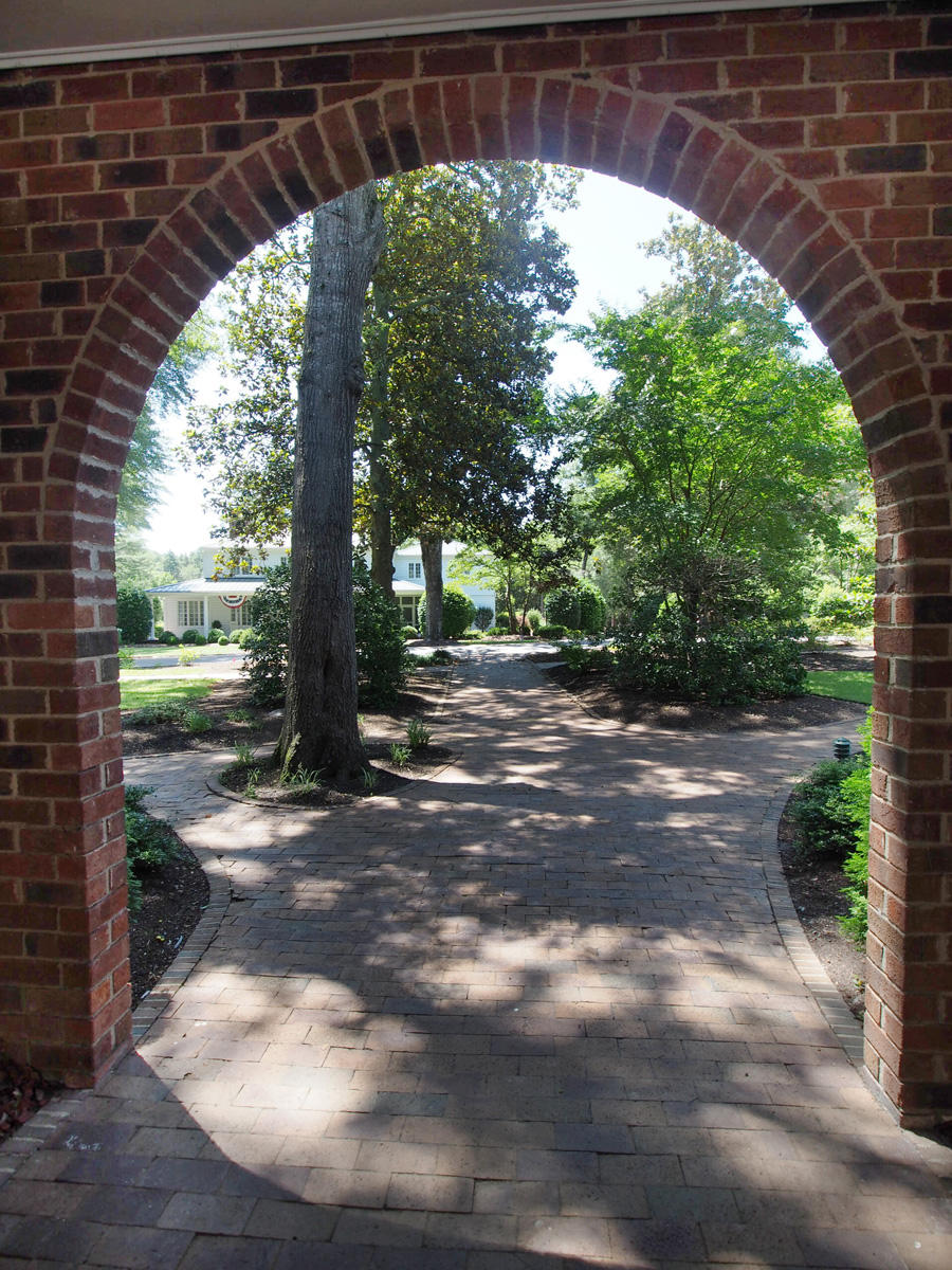 161 Cherokee Road, Unit 4 Pinehurst, NC 28374 - Photo 46 of 59 Entry Arch