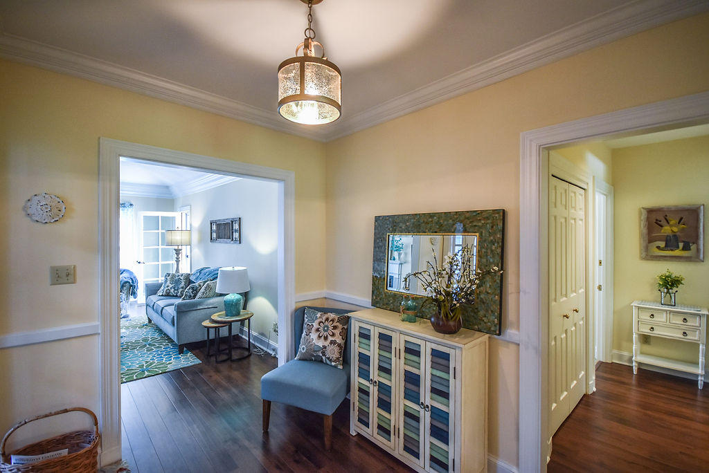 161 Cherokee Road, Unit 4 Pinehurst, NC 28374 - Photo 7 of 59 11Foyer
