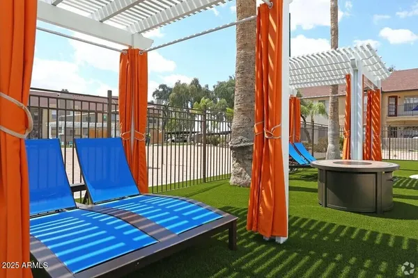 $1,476 | 250 South Elizabeth Way, Unit B3, Chandler, AZ 85225