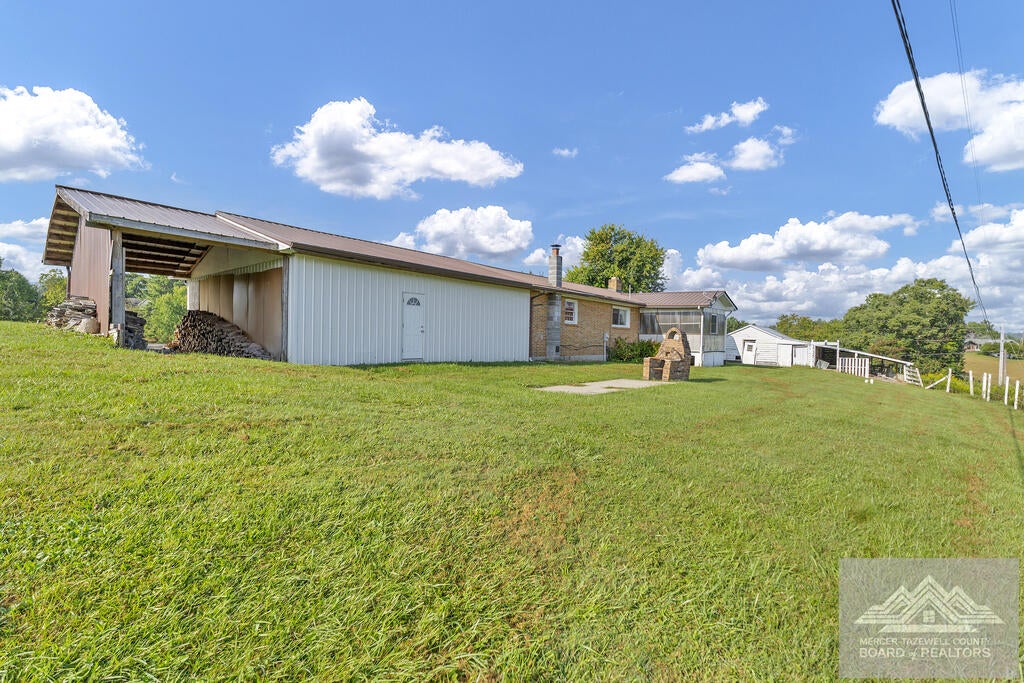 697 Broadway Road Pipestem, WV 25979 - Photo 25 of 66 Gallery Image 25