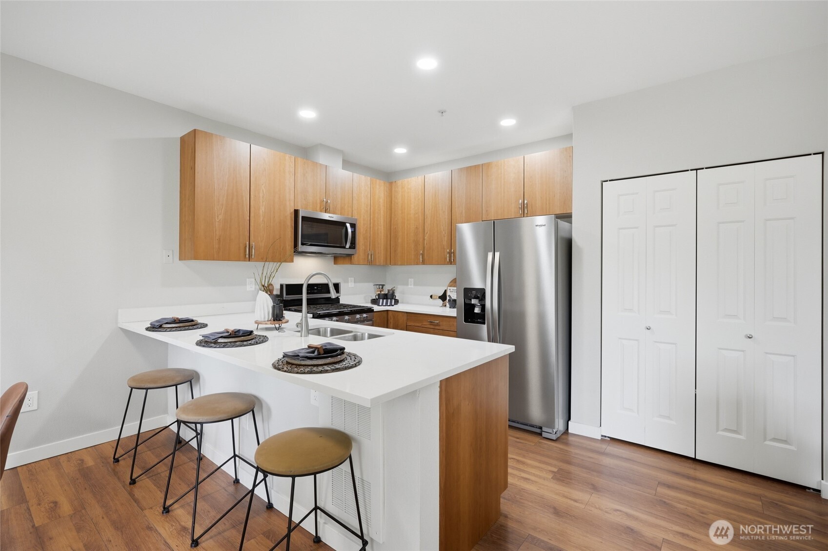 14140 Southeast 171st Way, Unit E204 Renton, WA 98058 - Photo 4 of 30