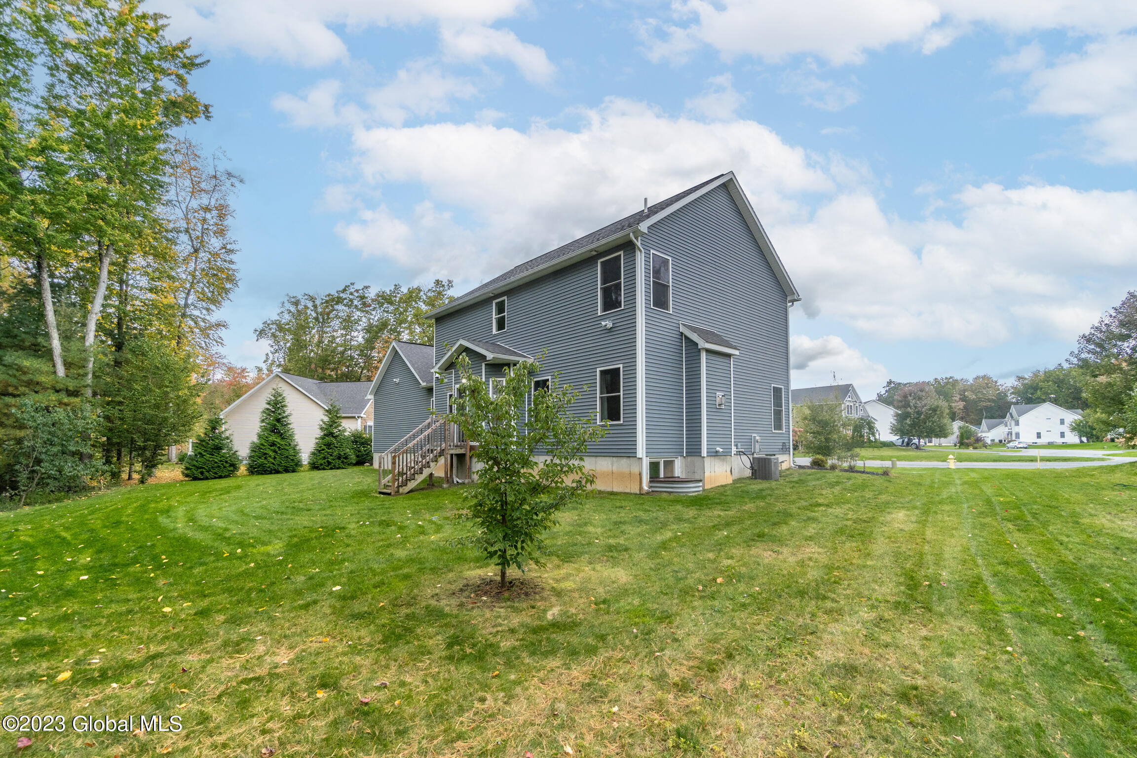 14 David Lane Halfmoon, NY 12065 - Photo 13 of 48 14 David Ln-13 - Copy