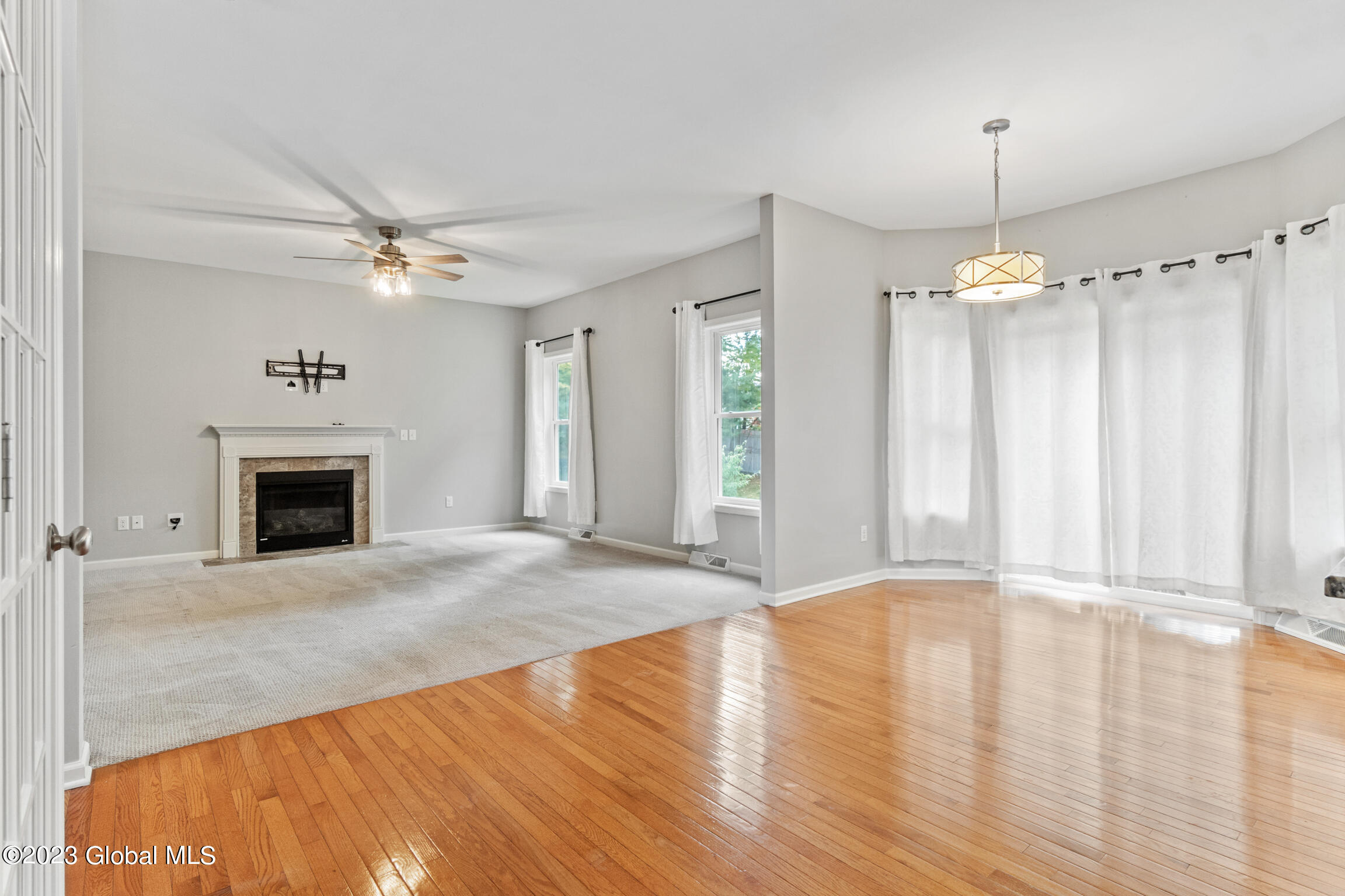 14 David Lane Halfmoon, NY 12065 - Photo 27 of 48 14 David Ln-27 - Copy