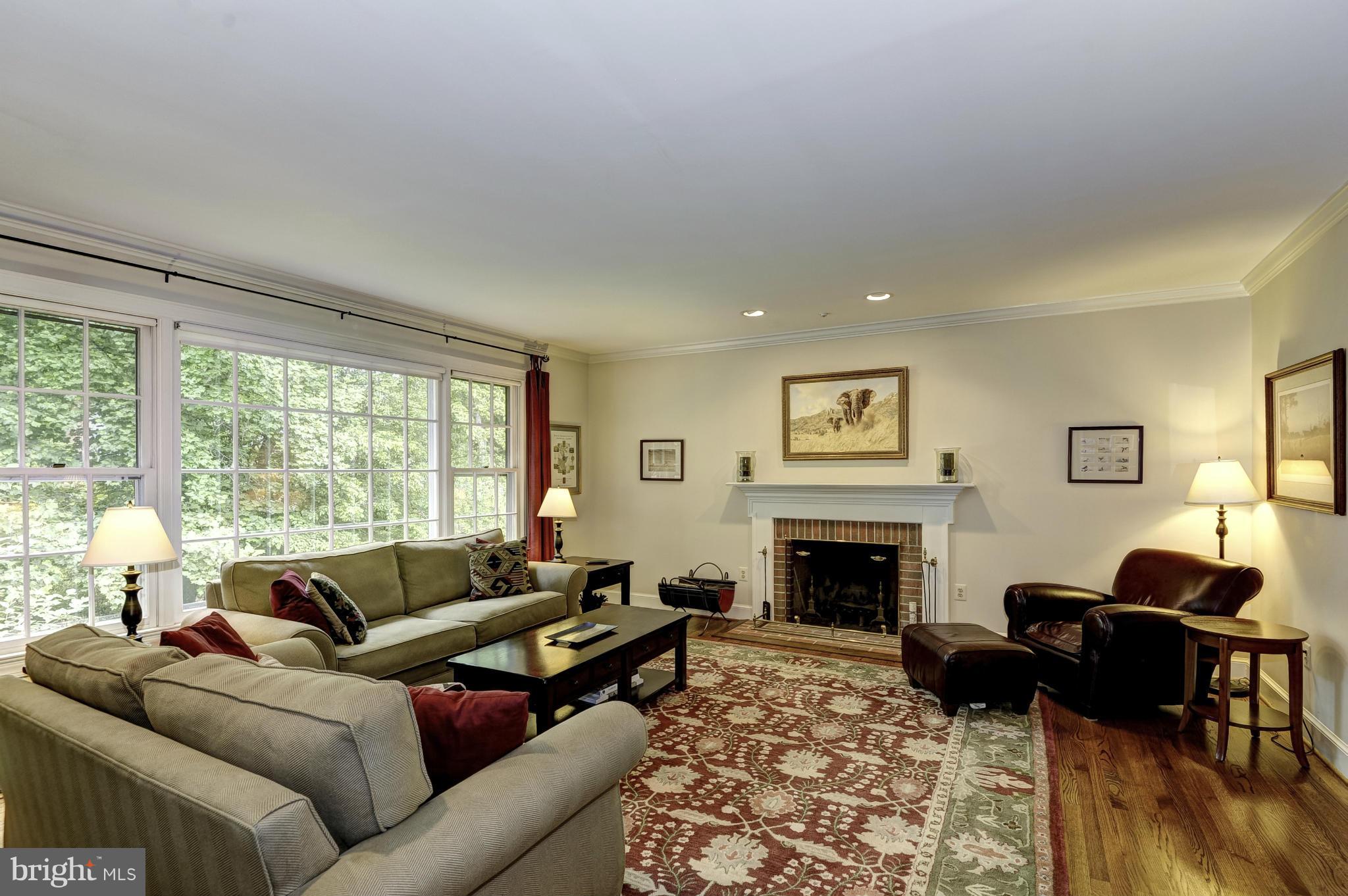 7412 Brickyard Road Potomac, MD 20854 - Photo 5 of 17 Family Room