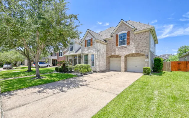 $514,900 | 3111 Secret Forest Lane, Missouri City, TX 77459
