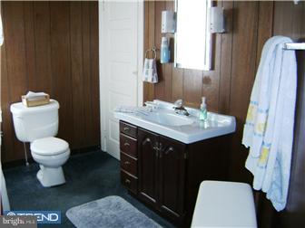 119 Lippincott Avenue Riverside, NJ 08075 - Photo 8 of 10
