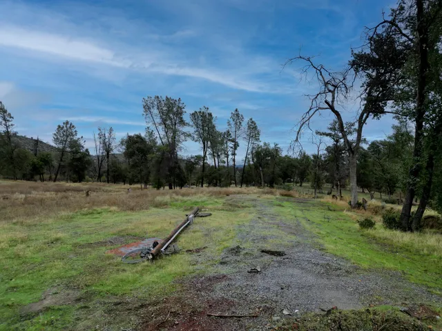 $85,000 | 12562 Bender Road, Igo, CA 96047