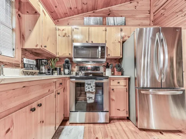 $495,000 | 189 Smith Hill Road, Blue Ridge, GA 30513