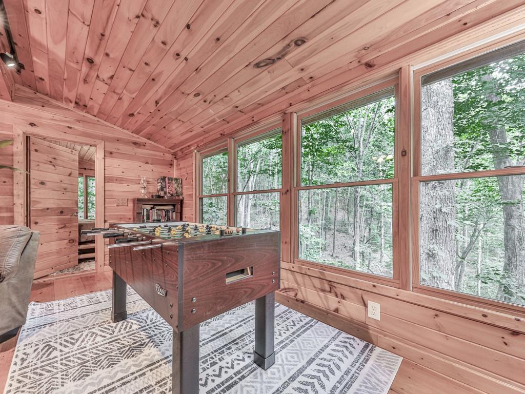 189 Smith Hill Road Blue Ridge, GA 30513 - Photo 14 of 29