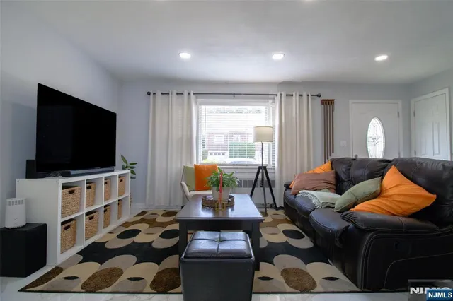 $759,000 | 88 Columbia Street, Wood-Ridge, NJ 07075