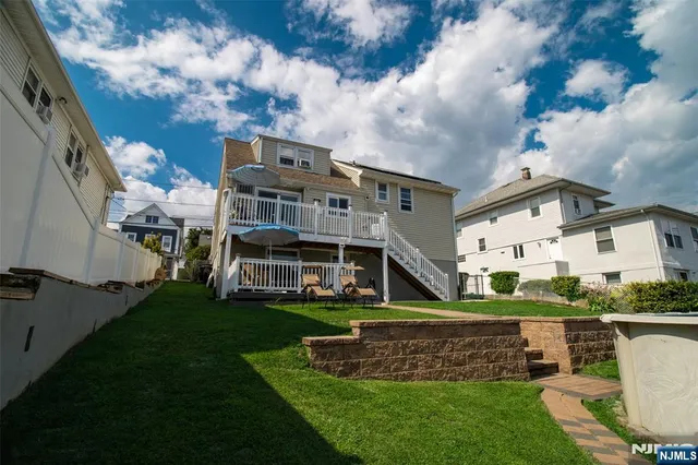 $759,000 | 88 Columbia Street, Wood-Ridge, NJ 07075