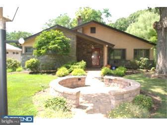 7728 Green Valley Road Cheltenham, PA 19095 - Photo 1 of 12 Exterior Front